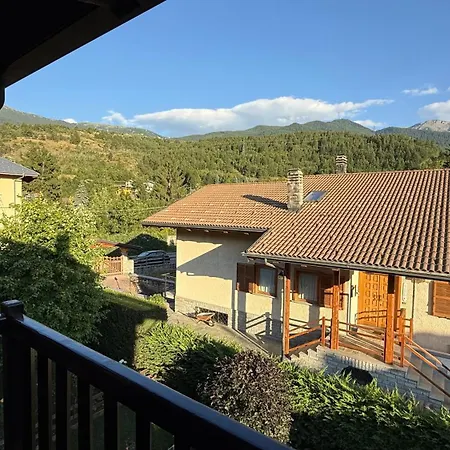 Hostdomus - La Casa Di Merlino * Oulx