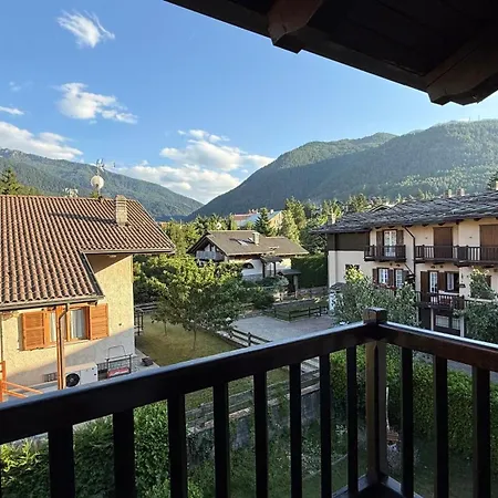 Apartment Hostdomus - La Casa Di Merlino Oulx