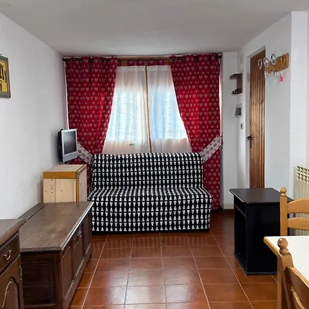 Apartment Hostdomus - La Casa Di Merlino