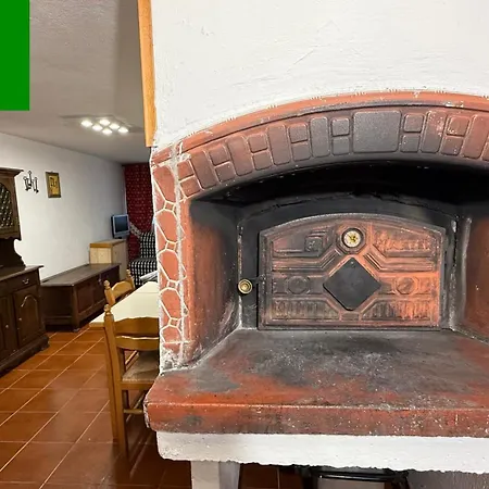 Apartment Hostdomus - La Casa Di Merlino