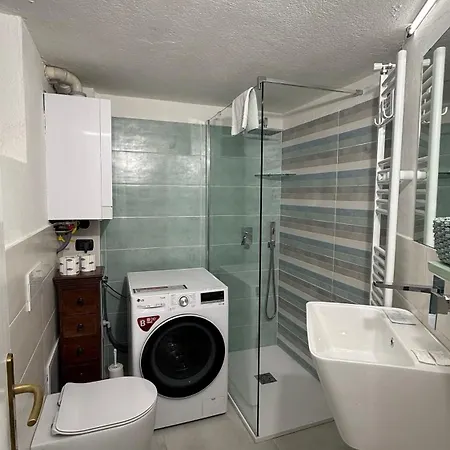 Hostdomus - La Casa Di Merlino Apartment